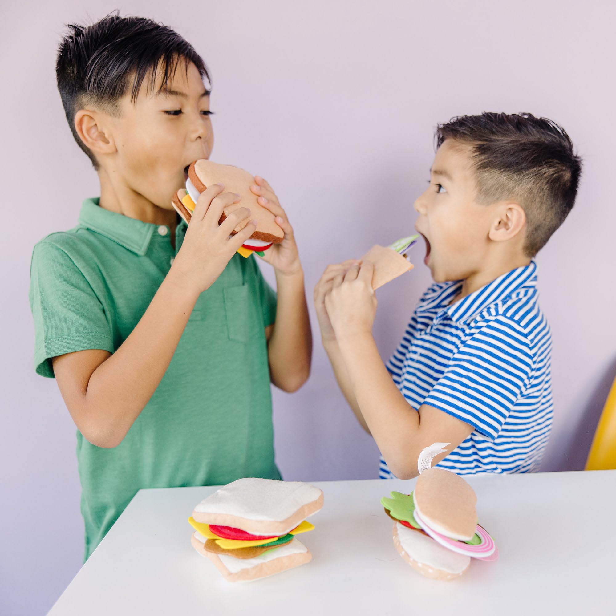 Amazon | メリッサ&ダグ (Melissa & Doug) おままごとセット フェルト